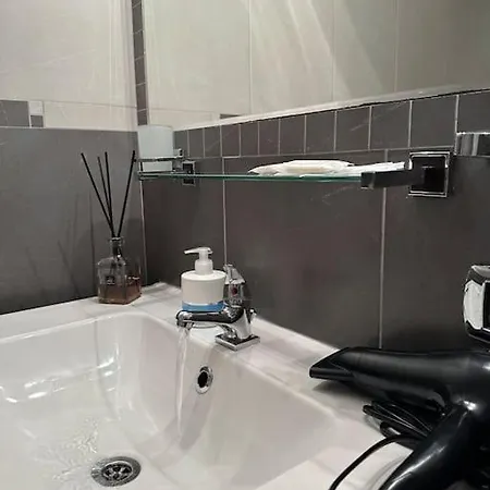 Loft Degli Artisti - Station דירה *